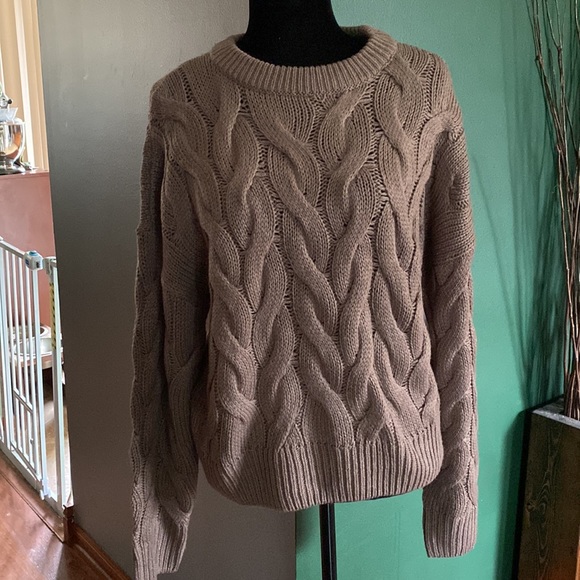 Vero Moda Sweater - Picture 1 of 11